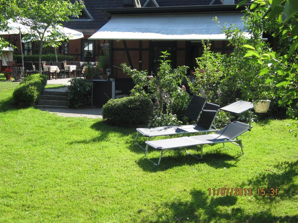 Altes Zollhaus Am Klinikum 호텔 뤼베크 외부 사진
